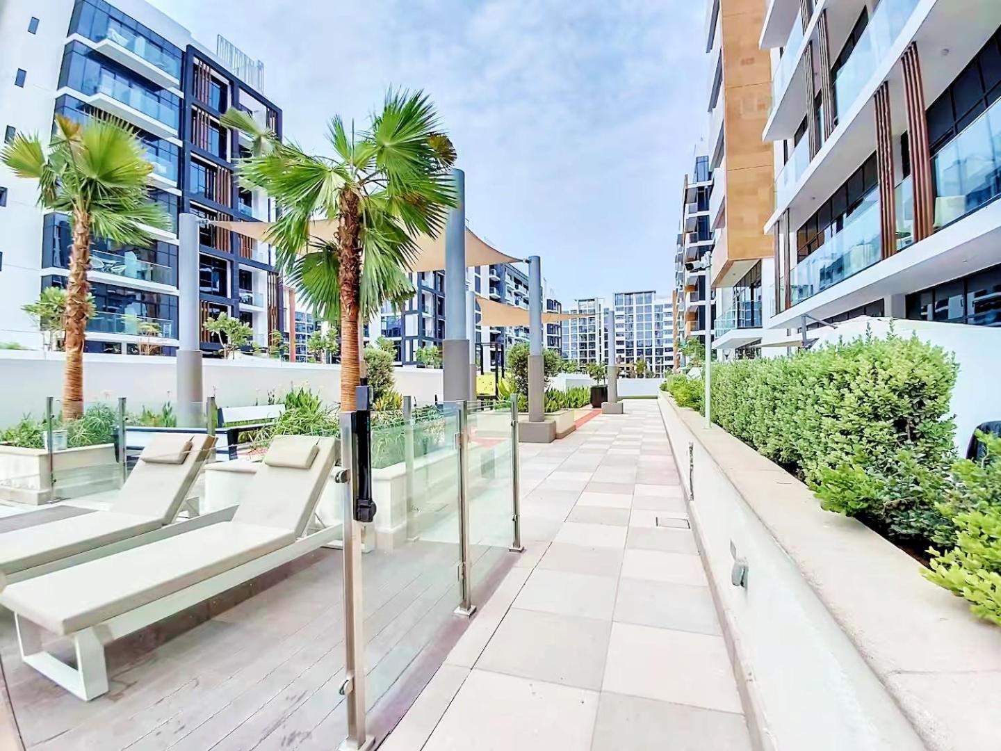 Apartment Riviera 25 Relaxed & Cozy Near Racecourse By Vibel Dubai